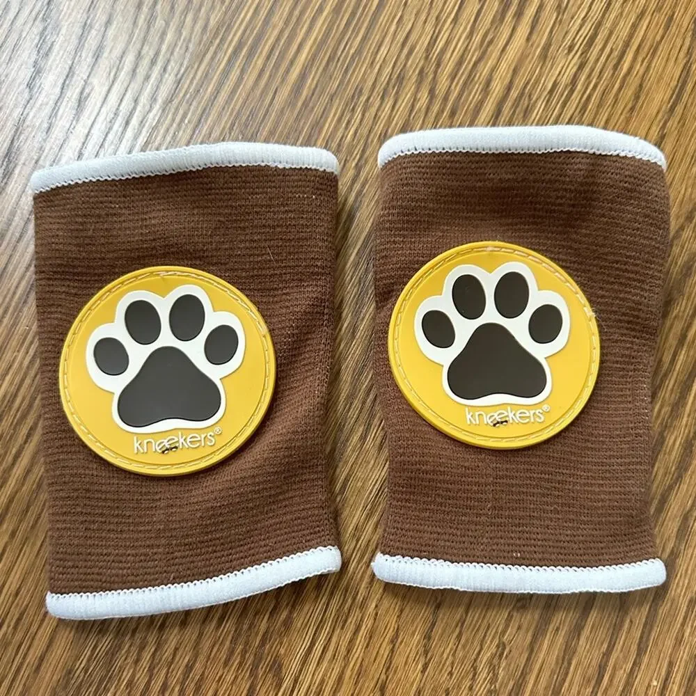 Kneekers bear paw baby knee pads